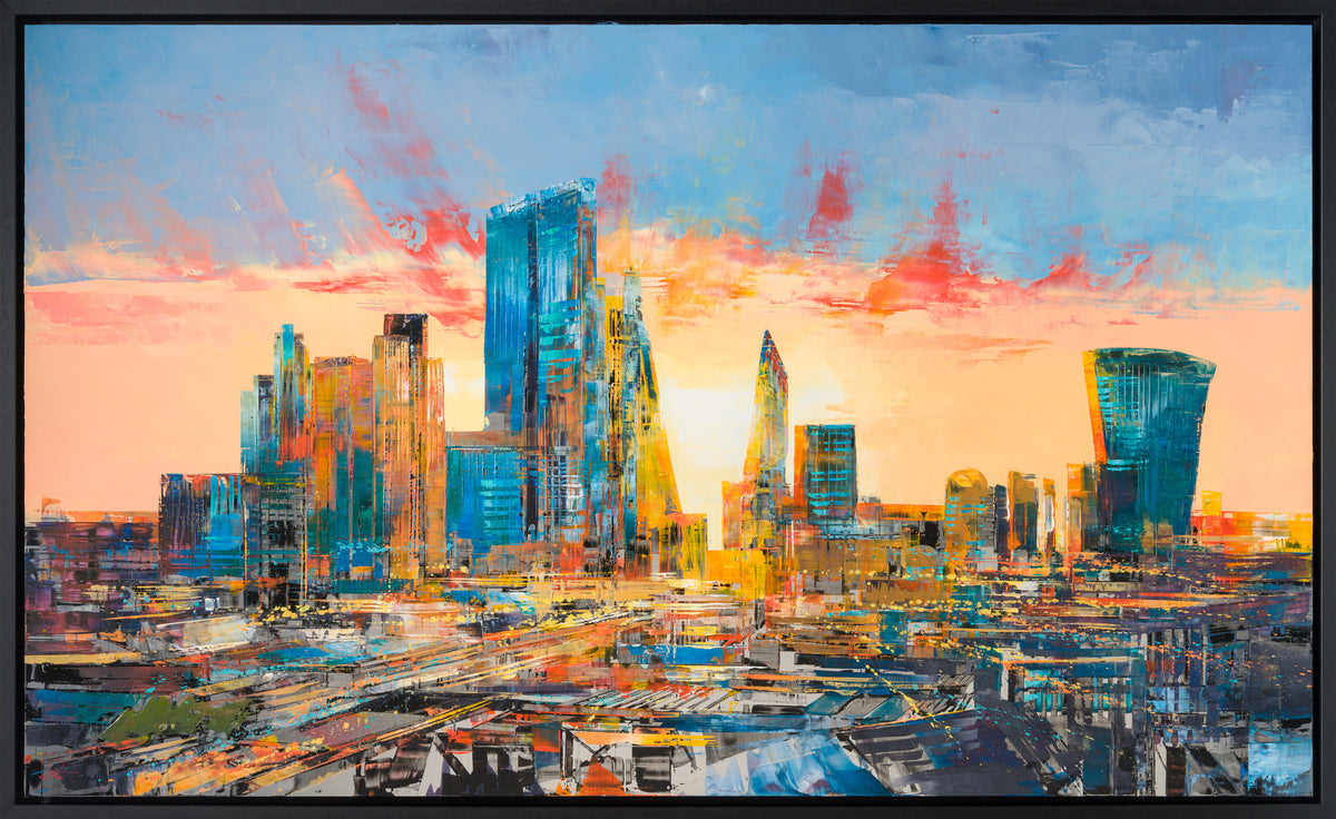 PKE ORI LAN 28133 30 Energetic Skyline