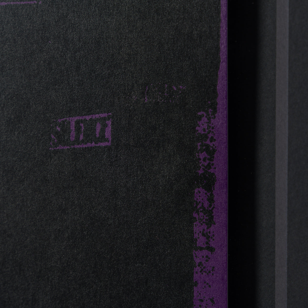 PSE SIL POR 21302 5 Little Electric Chair Dioxazine Purple