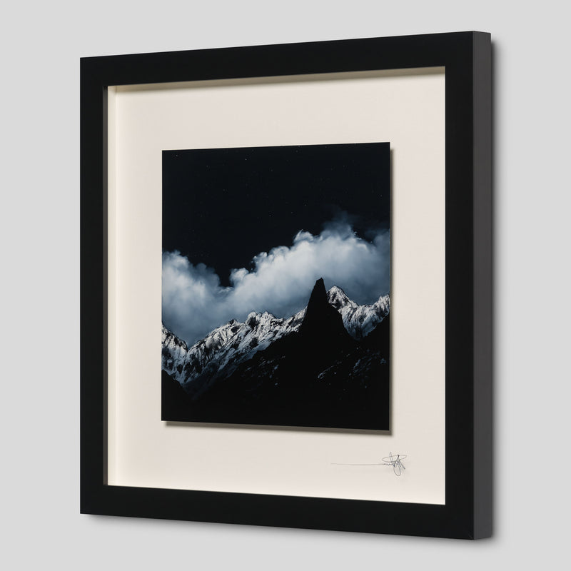 RRO ORI LAN 32557 A Night s Tale 2