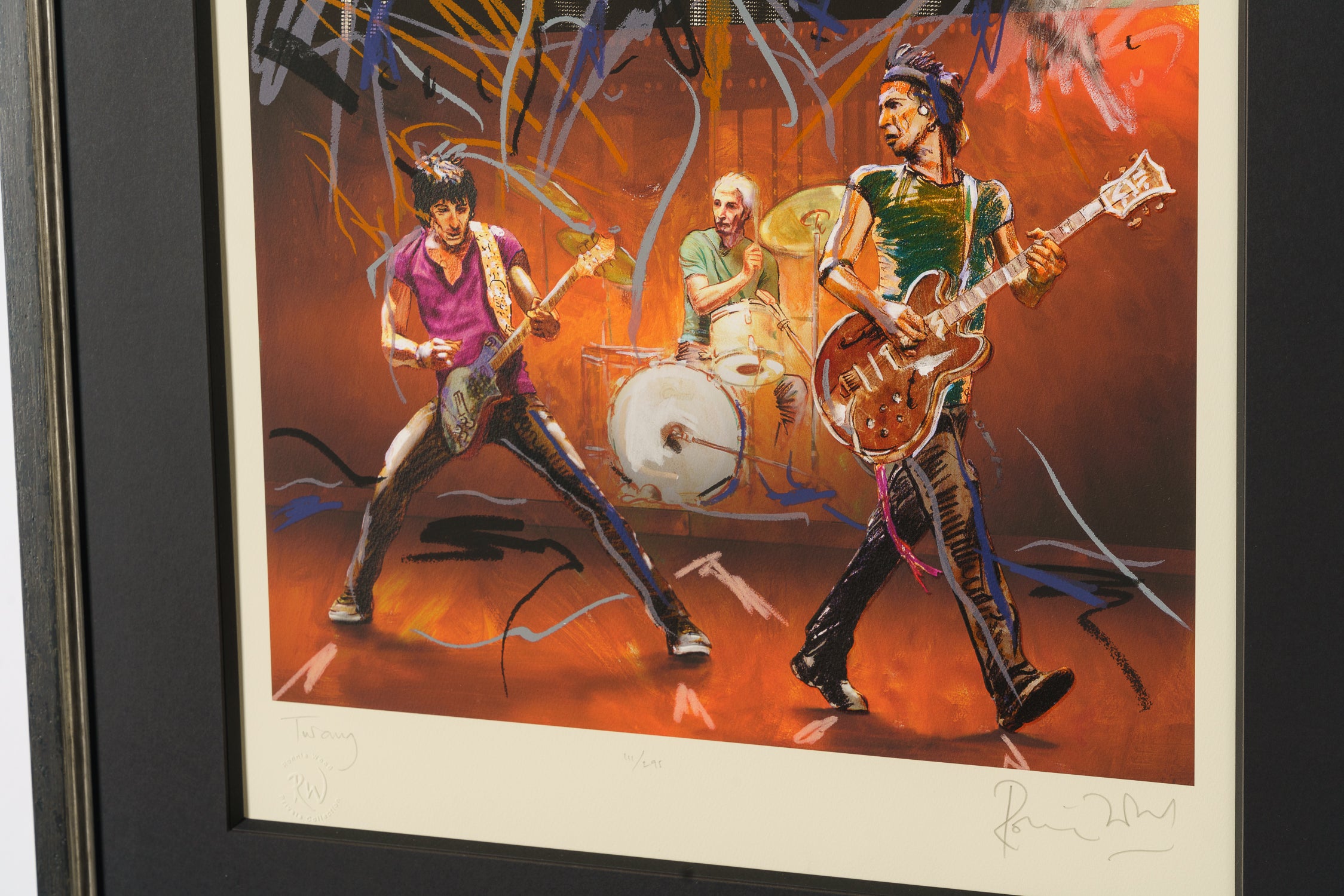 RWO SLE UNT 23306 8 On Stage Suite Twang(1)