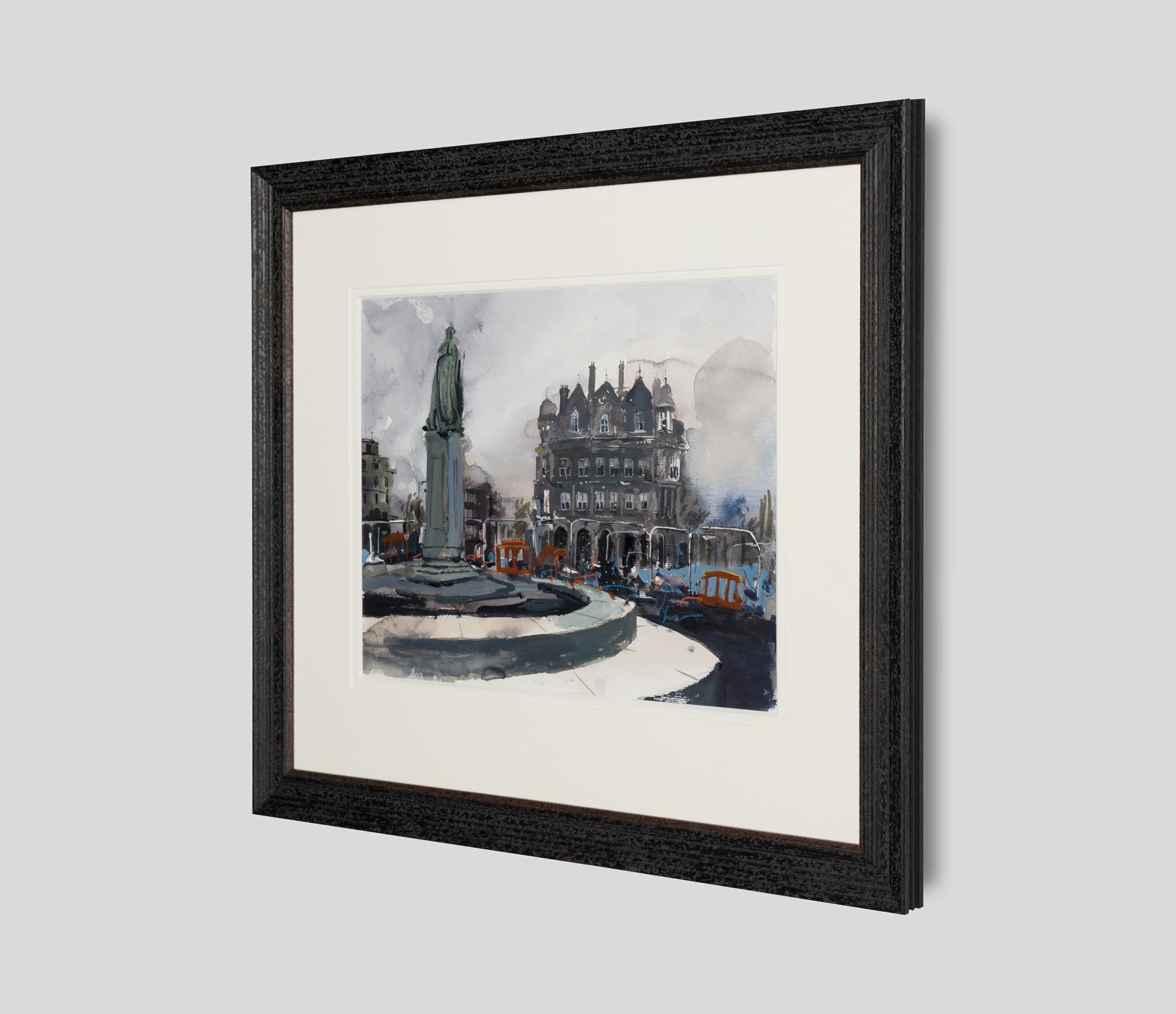 SHE ORI LAN 20974 2 Statuesque