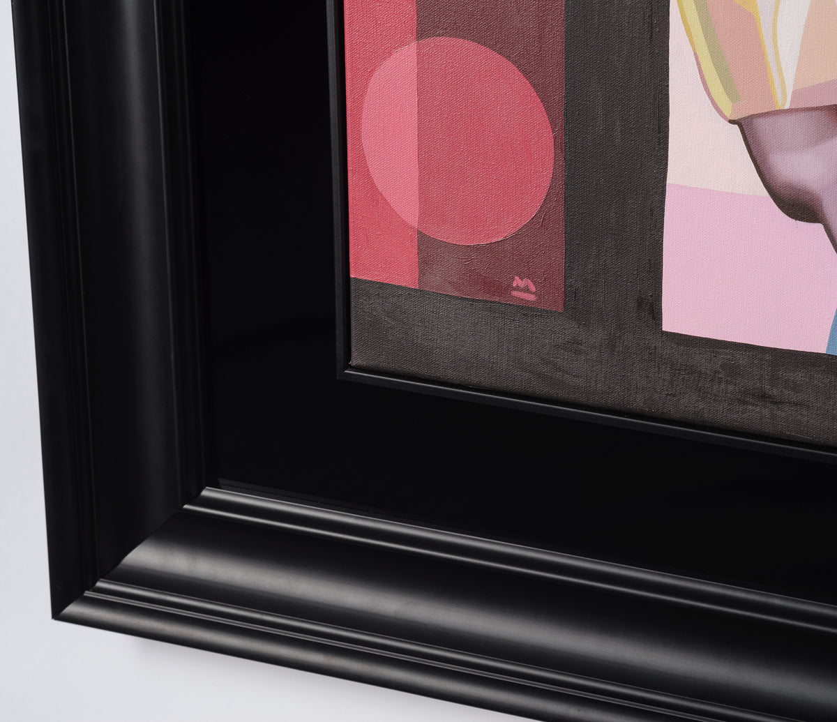 SMM ORI POR 03977 5 Face Of The Future