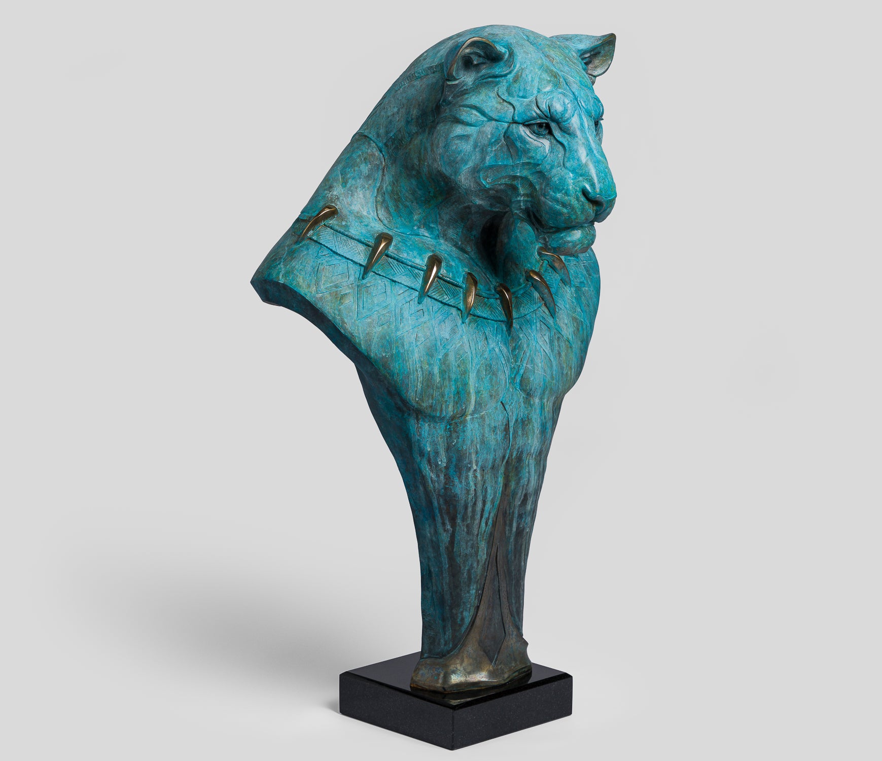 SWI SCU WWL 28053 10 Love (Green Panther)