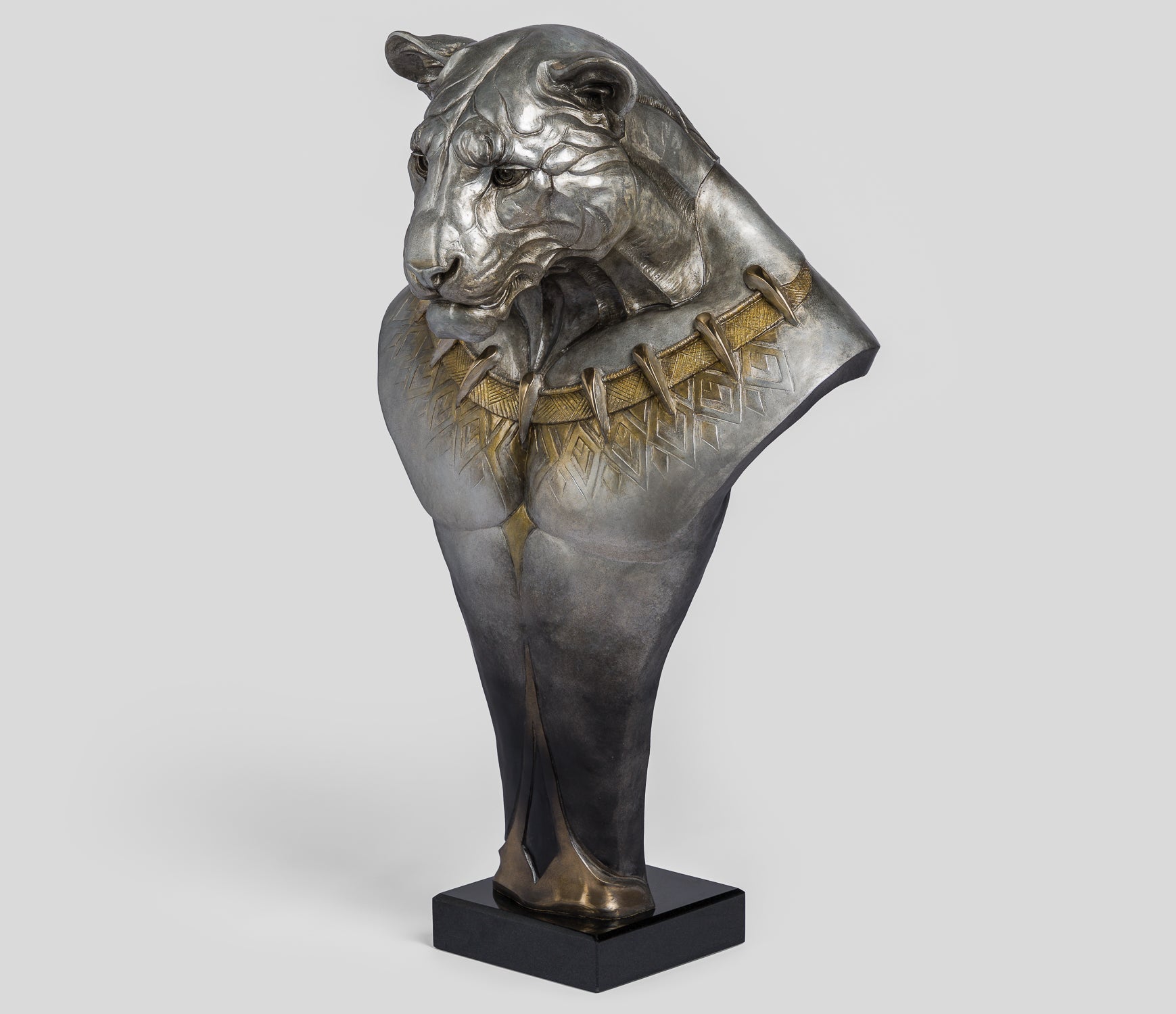 SWI SCU WWL 28055 4 Wisdom (Silver Panther)