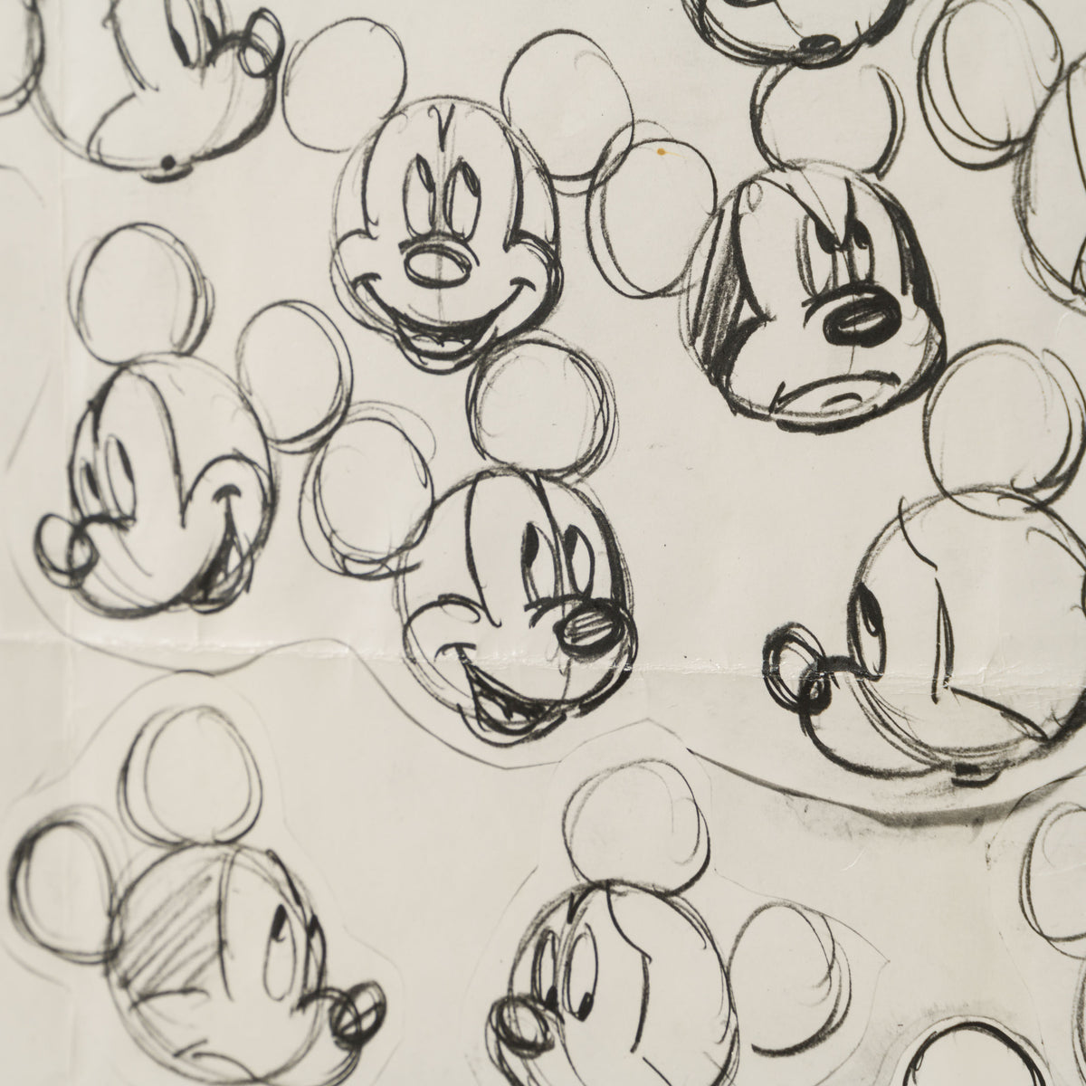 VIN ORI POR 31259 Mickey Mouse Action Sketches And Heads Model Sheet (Circa 1940s) 5