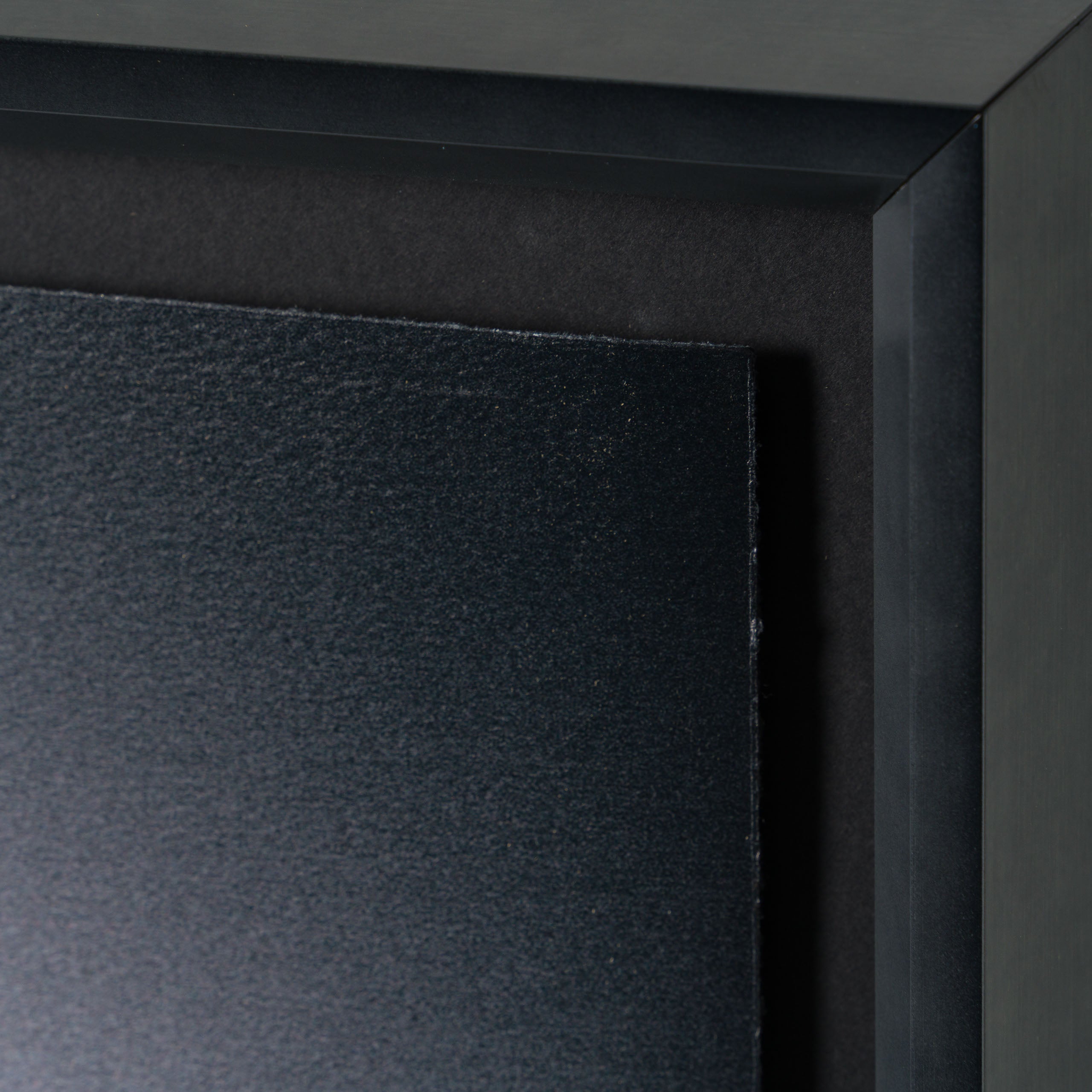 WHN Gone, Peter LARGE 5