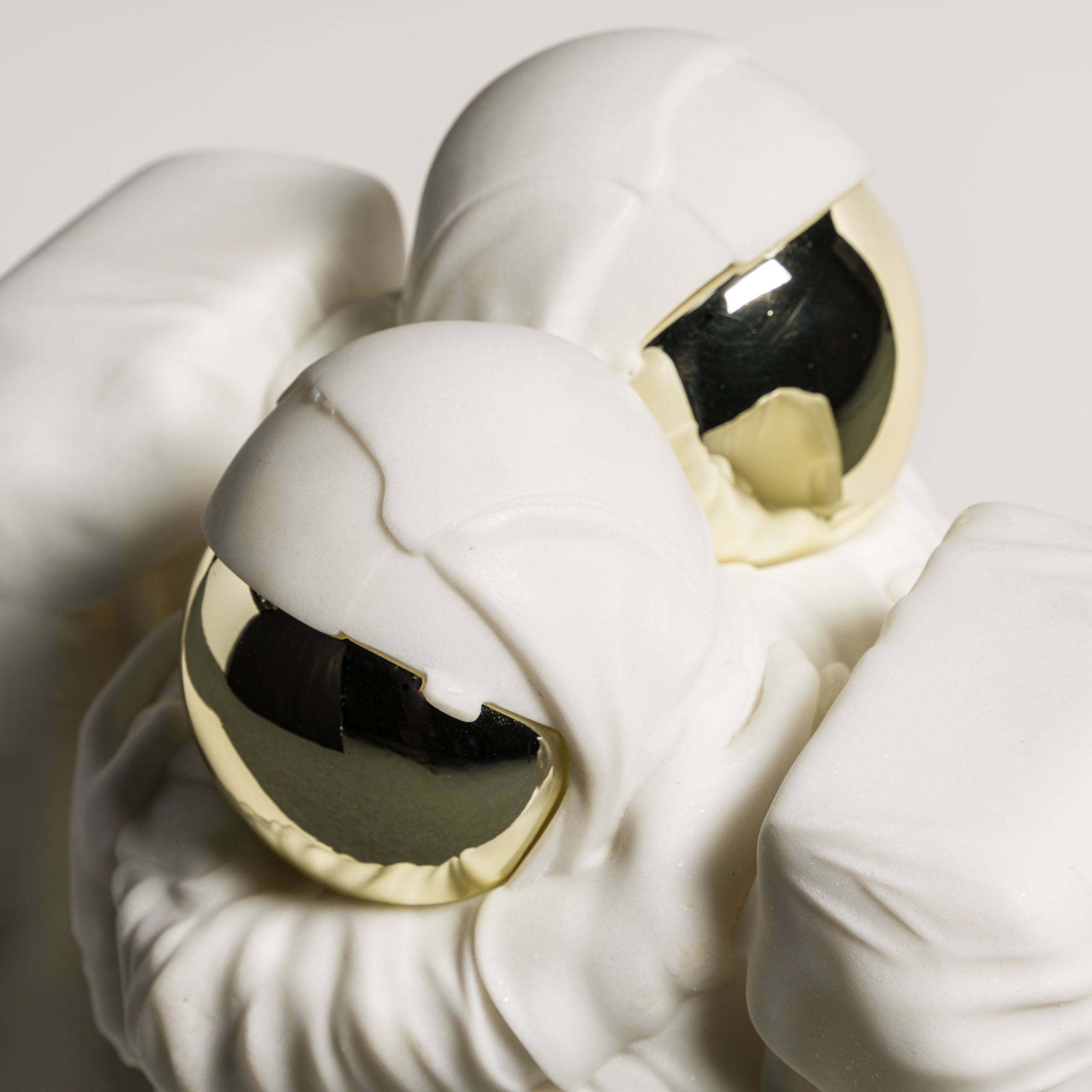 WHN One Small Step Together (hugging astronaut) 8