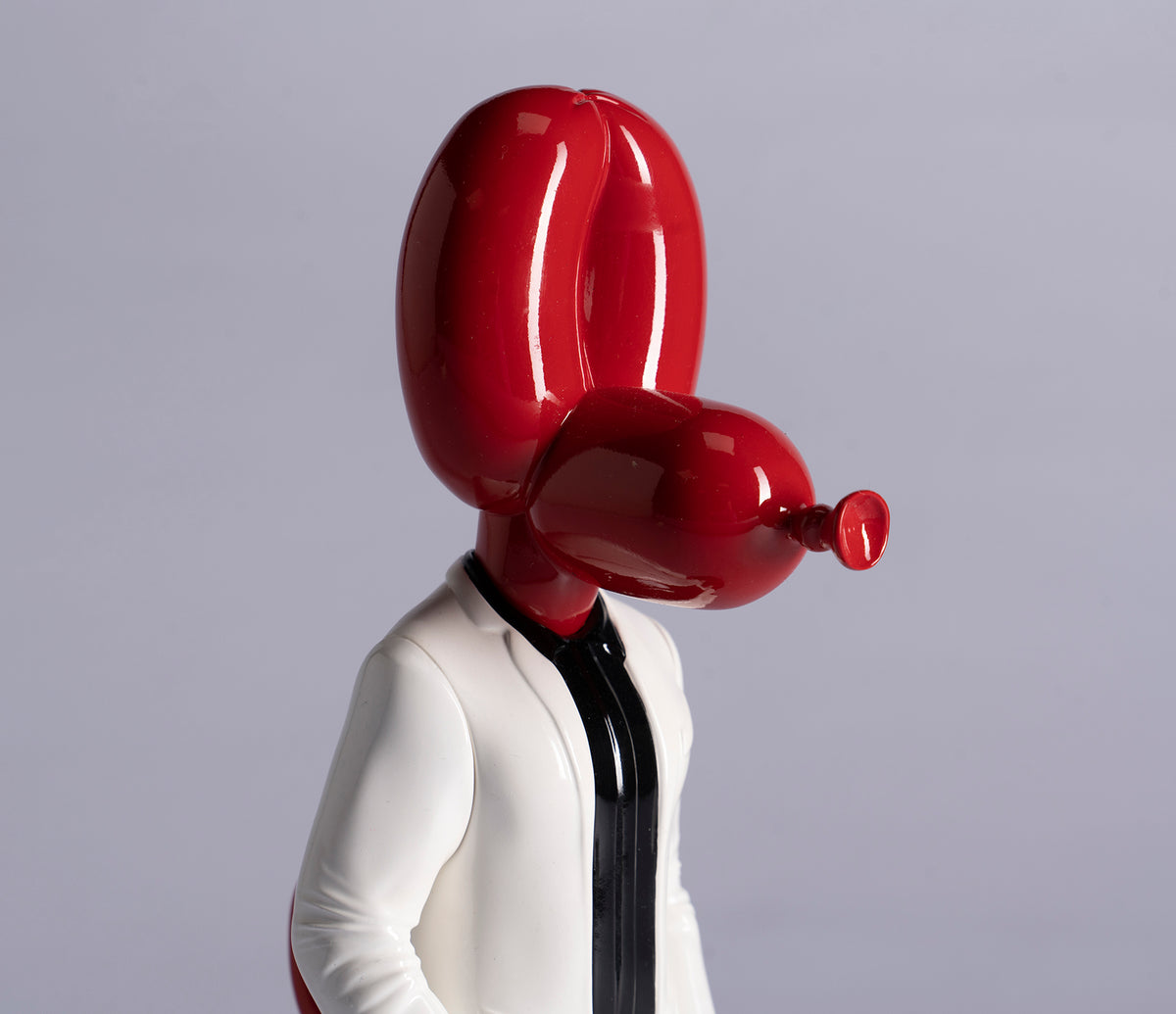 WHN SCU HUM 27865 10 Jeff Balloonski White Suit