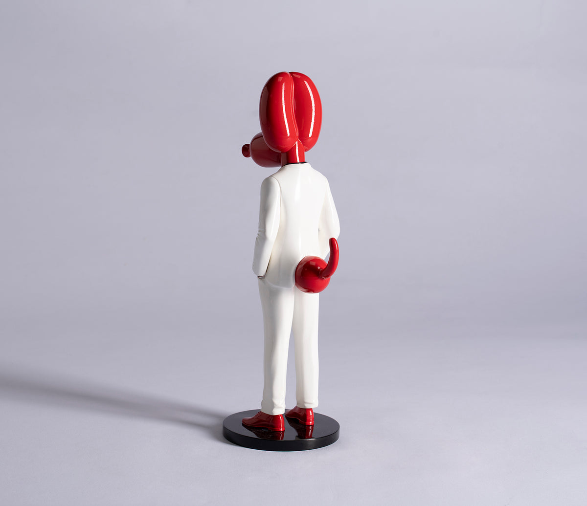 WHN SCU HUM 27865 6 Jeff Balloonski White Suit