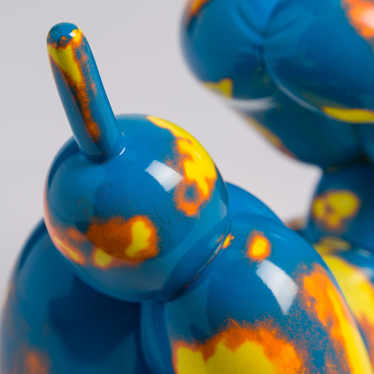 WHN SCU HUM 31531 Multi Layered Downward Balloon Dog 6