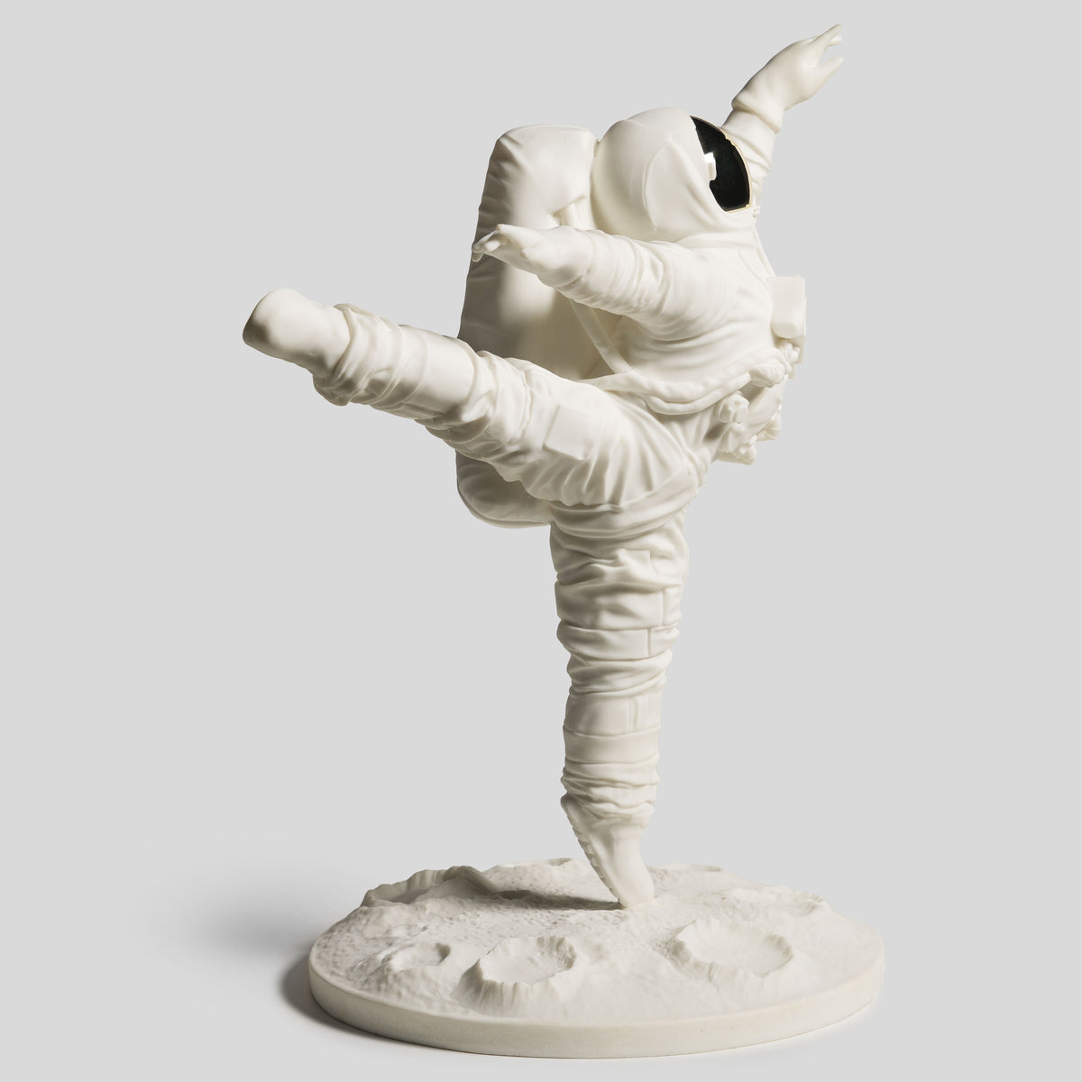 WHN SCU HUM 31626 Astronauts 3