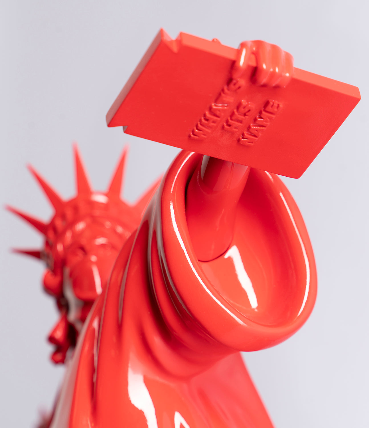 WHN SCU POR 27925 4 Riot of Liberty (Red) 