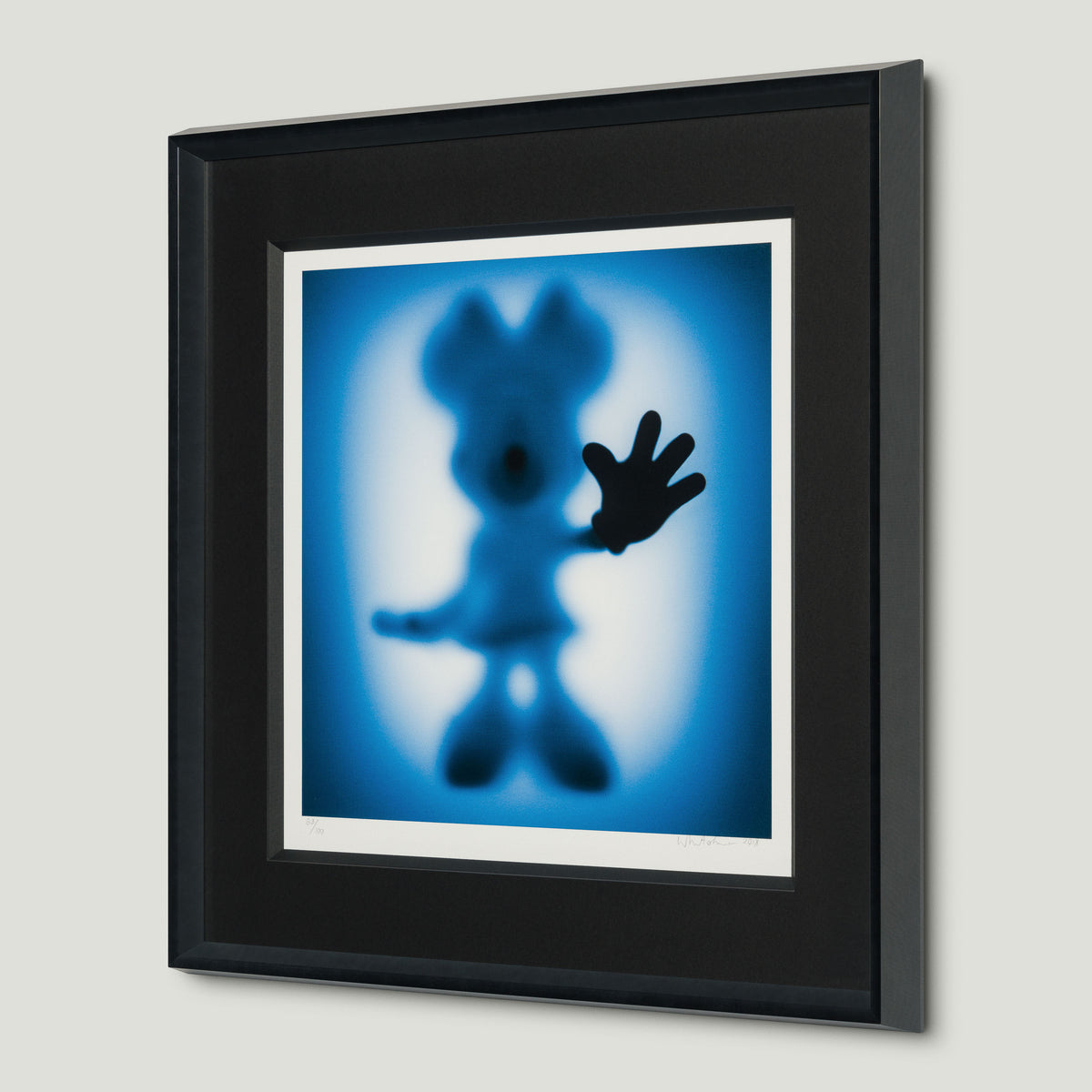 WHN SLE HUM 26625 Minnie Blue 60 x 60 2