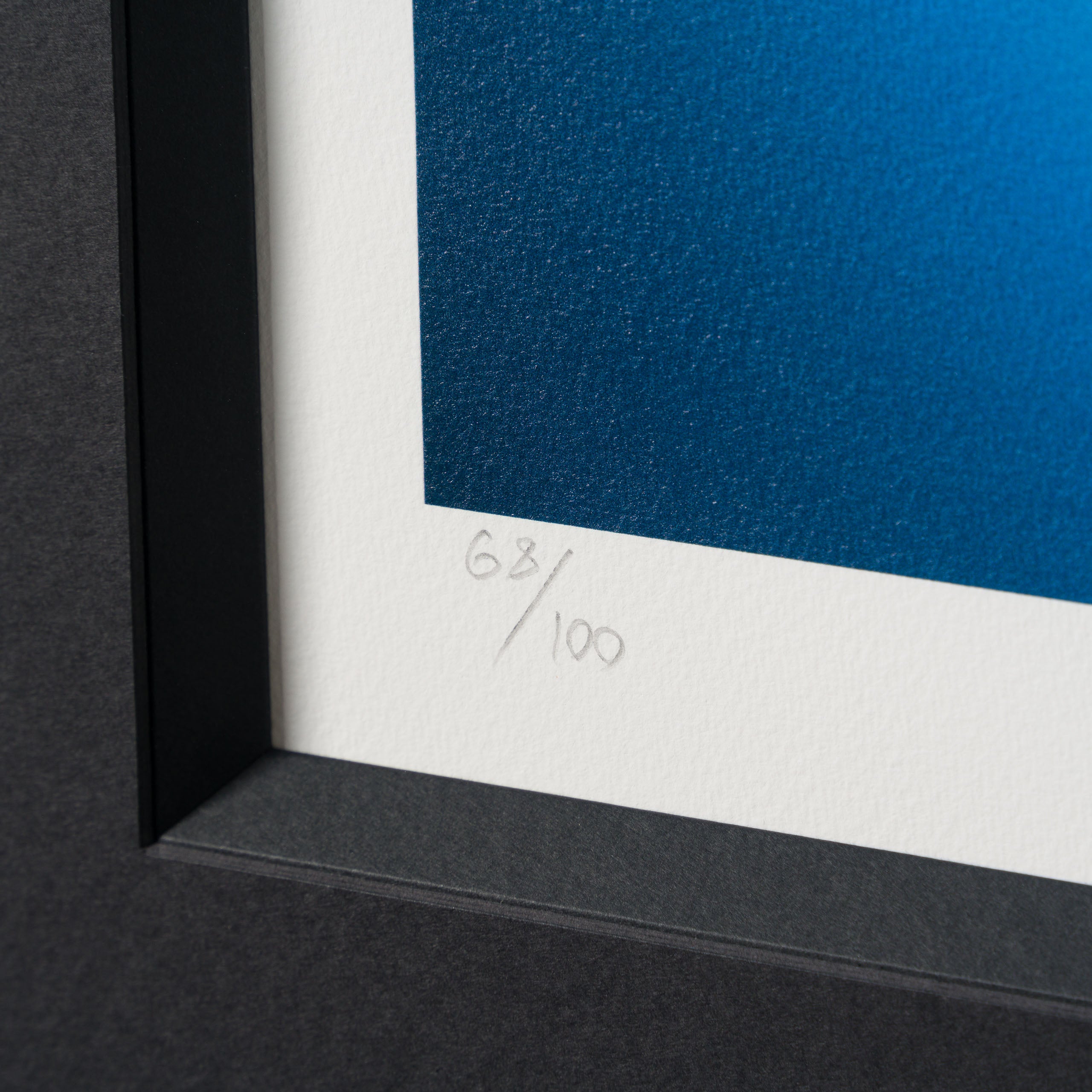 WHN SLE HUM 26625 Minnie Blue 60 x 60 3