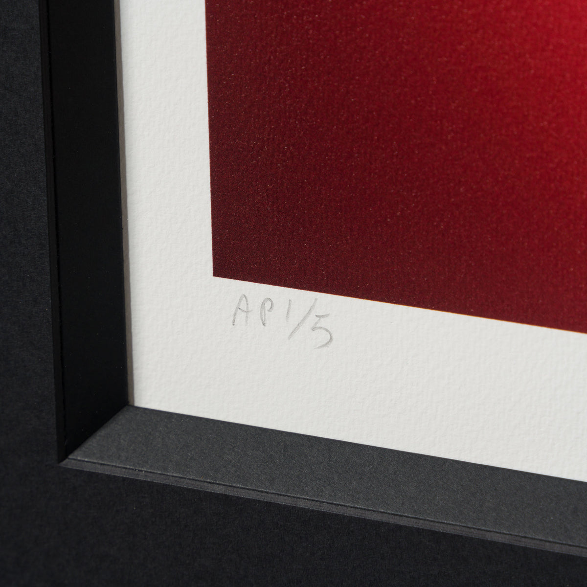 WHN SLE HUM 26626 Mickey Red 90 x 90 3