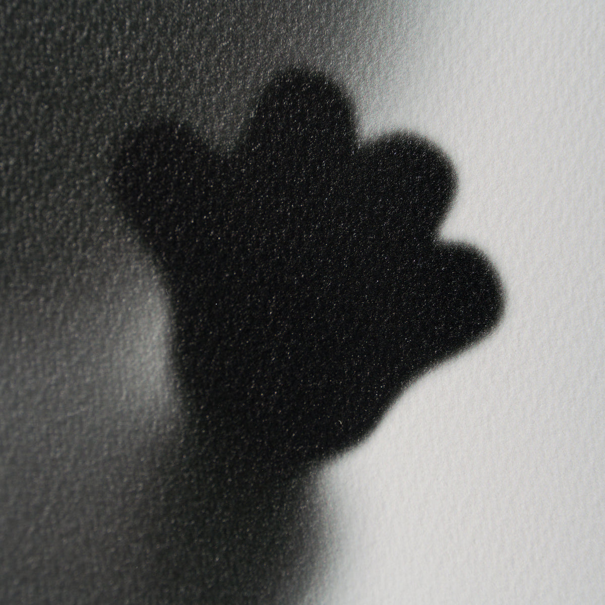 WHN SLE HUM 26635 Charlie Dog 60 x 60 5