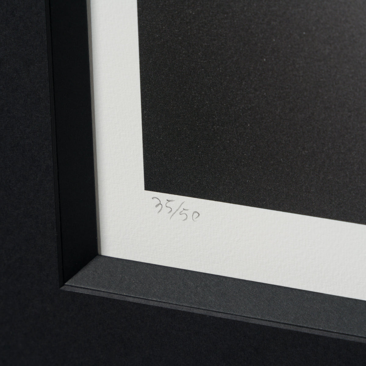 WHN SLE HUM 27501 Bart 90 x 90 3