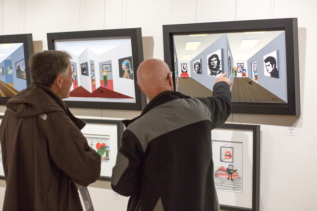 Customers enjoying John D Wilson s art at our Mailbox gallery in Birmingham 