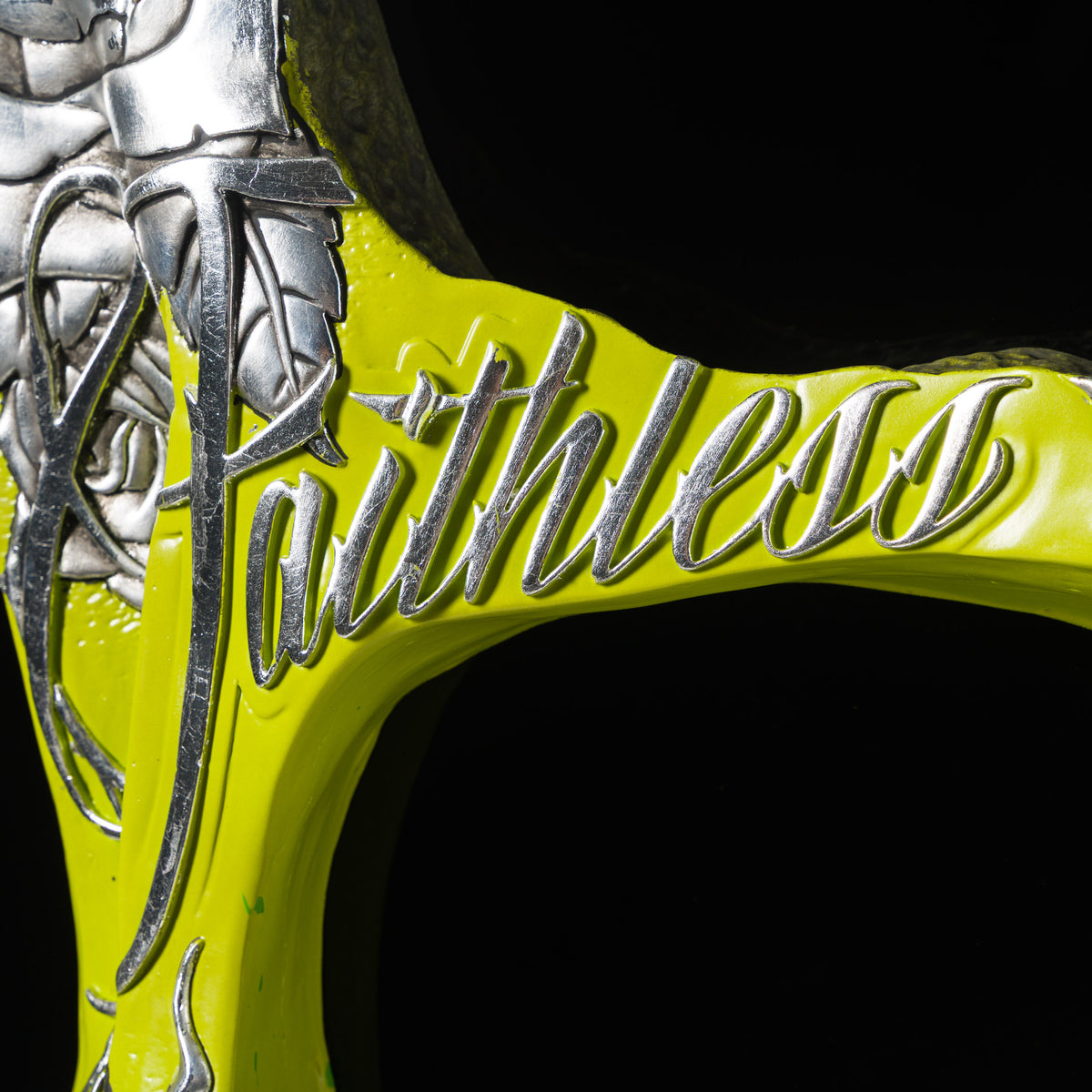 Faithless Skull Relic (Lime And Silver Leaf)