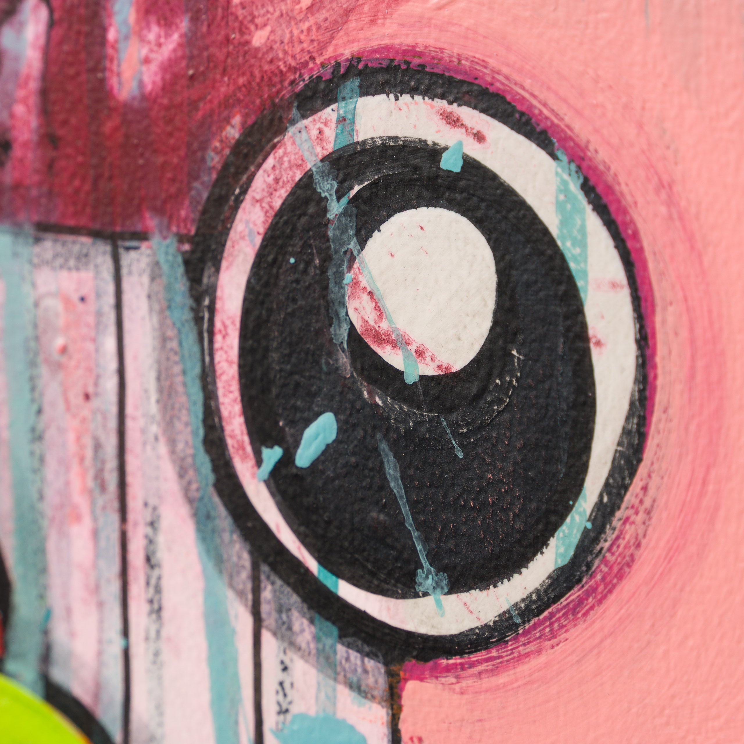 Exploding Head (Blurred Kitchener)