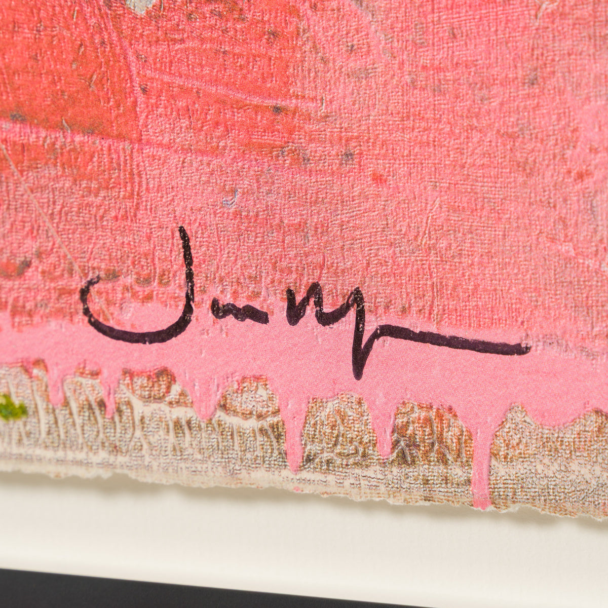 Shut Up and Kiss Me | Pink | Unique XVII