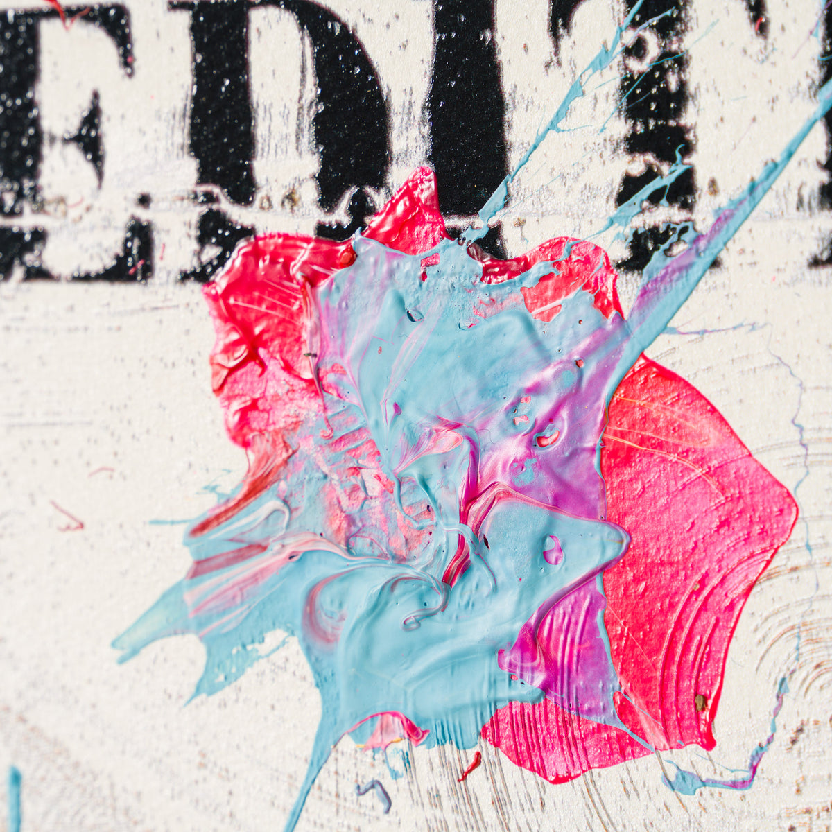 Shut Up and Kiss Me | Pink | Unique 6