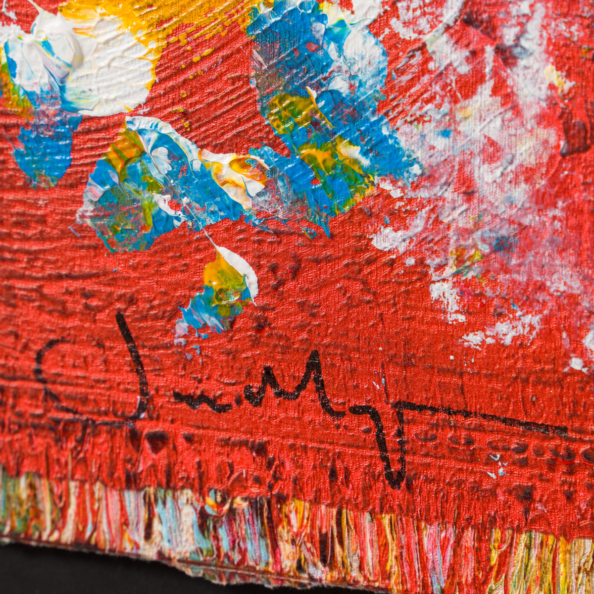 Shut Up and Kiss Me | Red | Unique 8