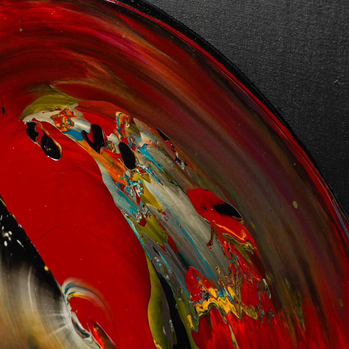 Lustrous Presence