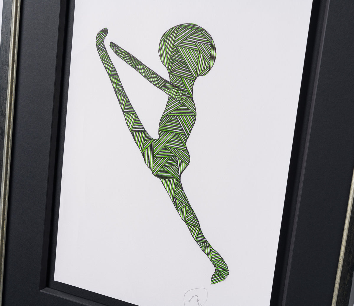 BCN ORI POR 28783 7 Pontius Tries Pilates (Green) 