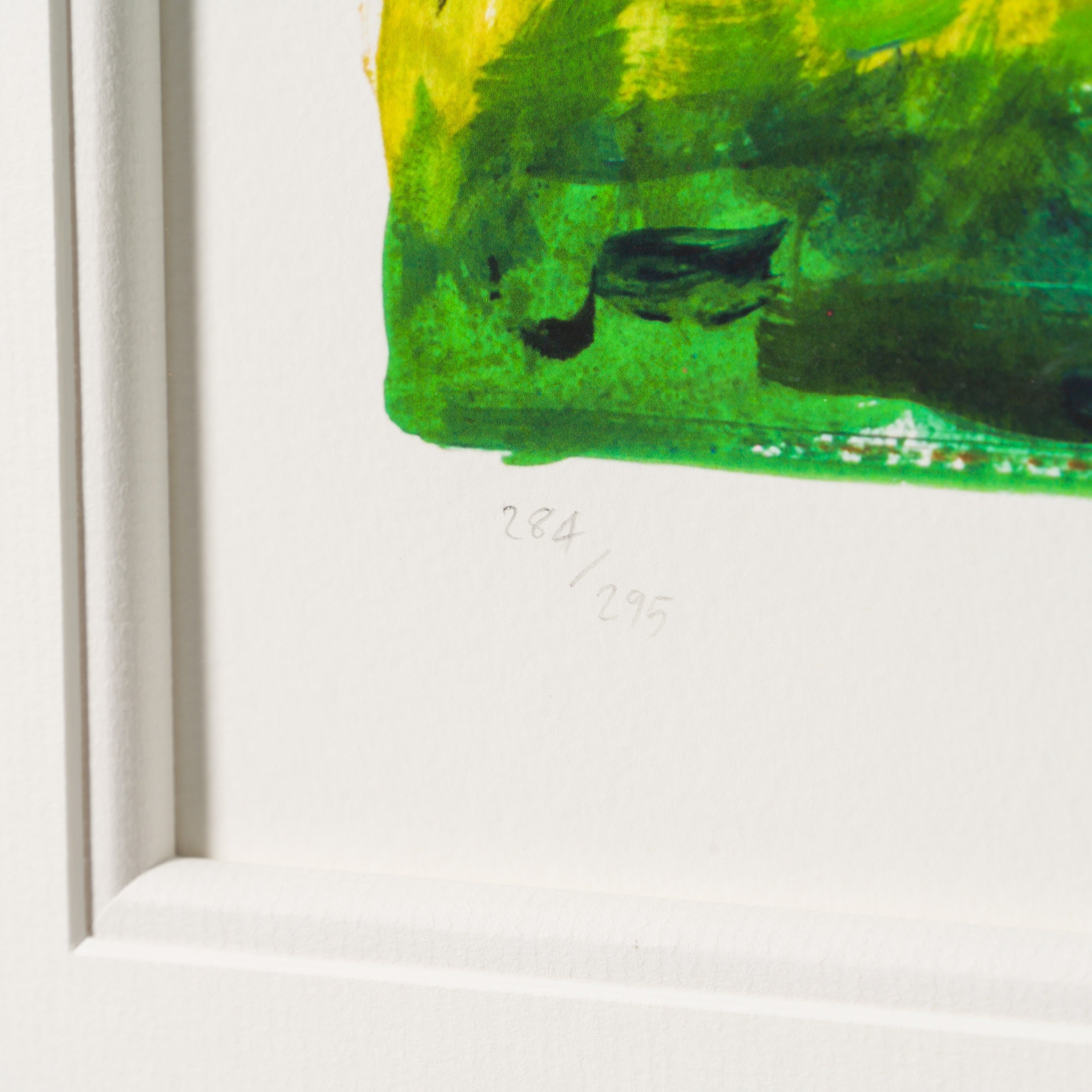 BDY SLE POR 12200 4 Under the Bridge   Medium (2017) 