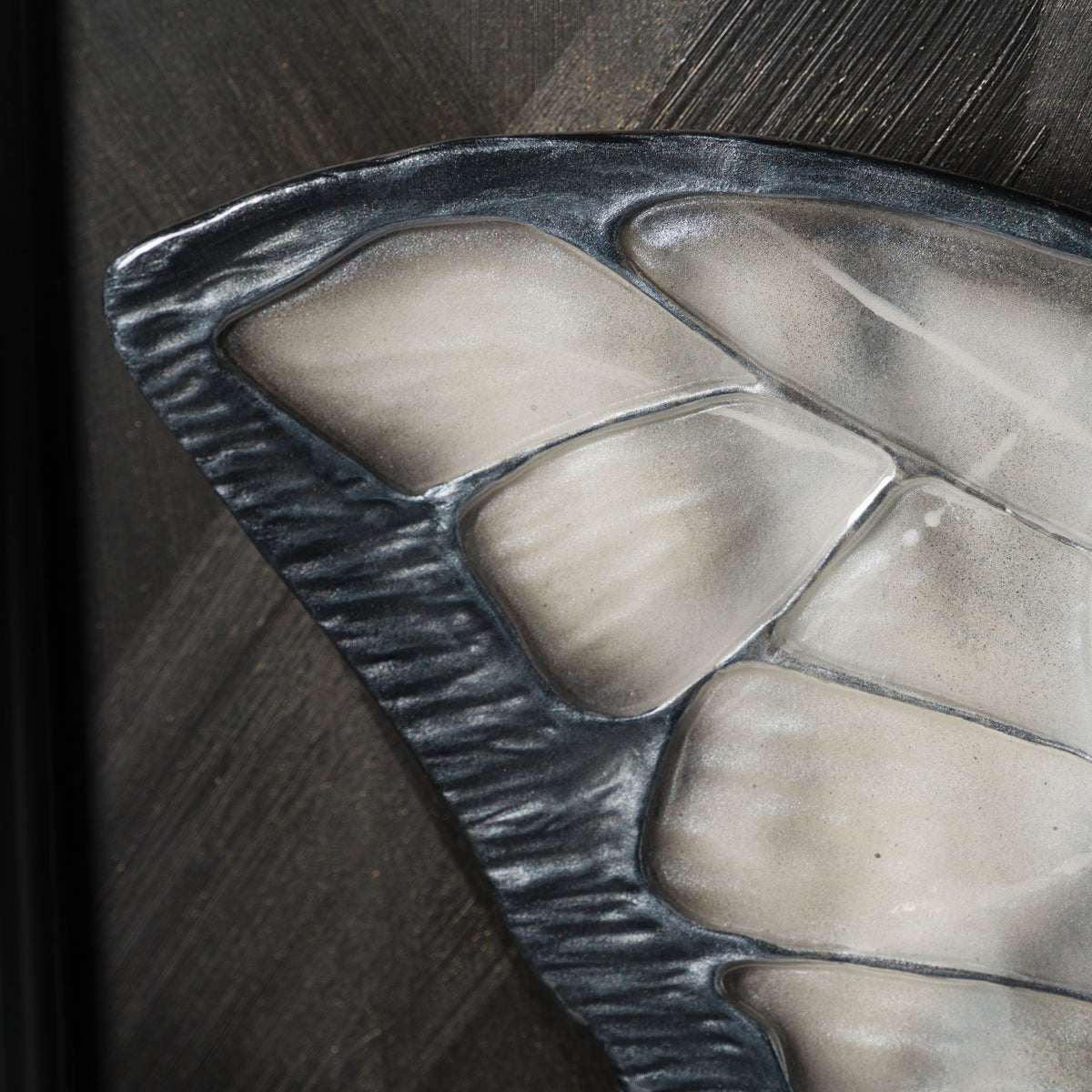 DLN ORI POR 31956 Skullfly (Gold Crosses) 6 