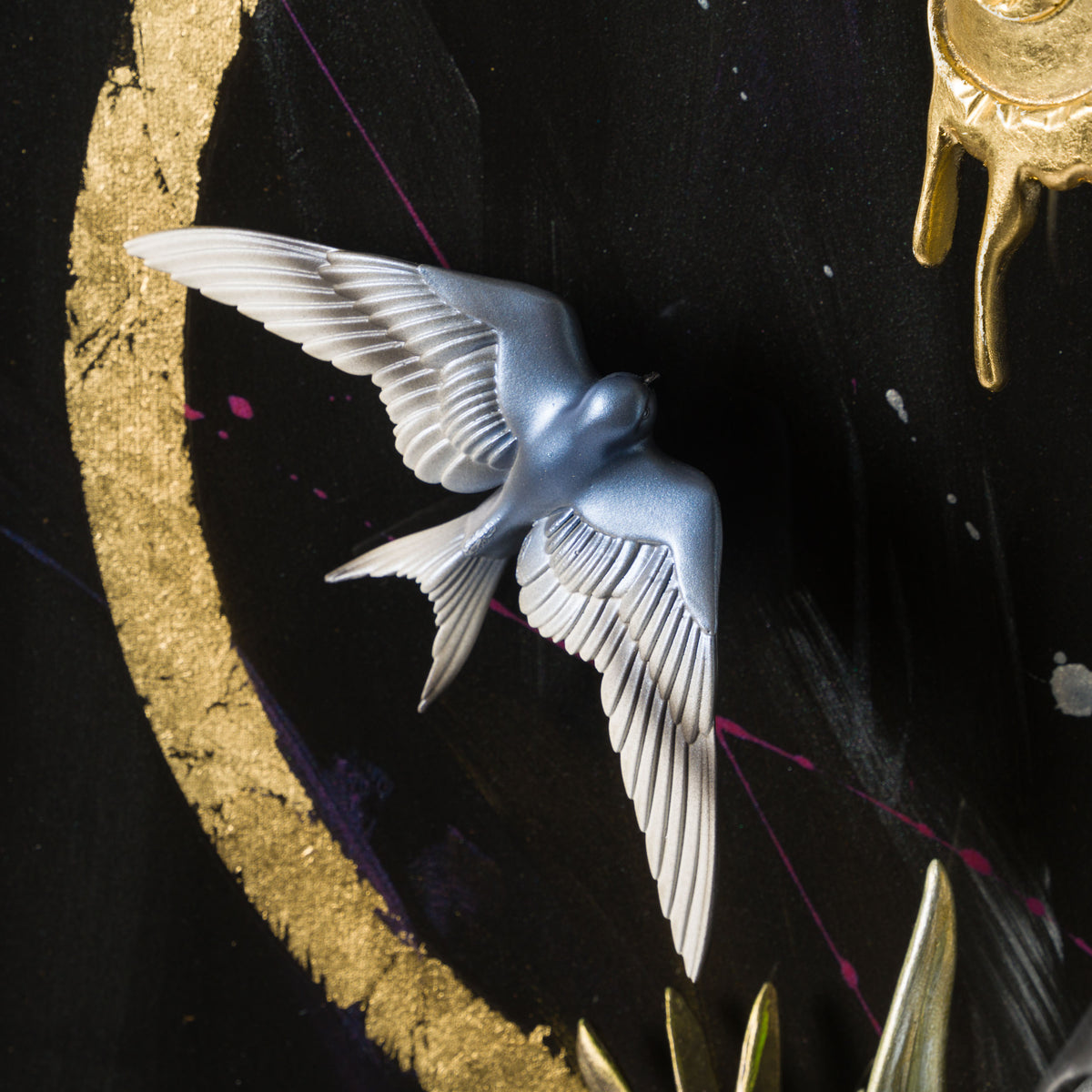 DLN ORI POR 32821 Not All Kings Wear A Crown (Doves) 4   Copy 