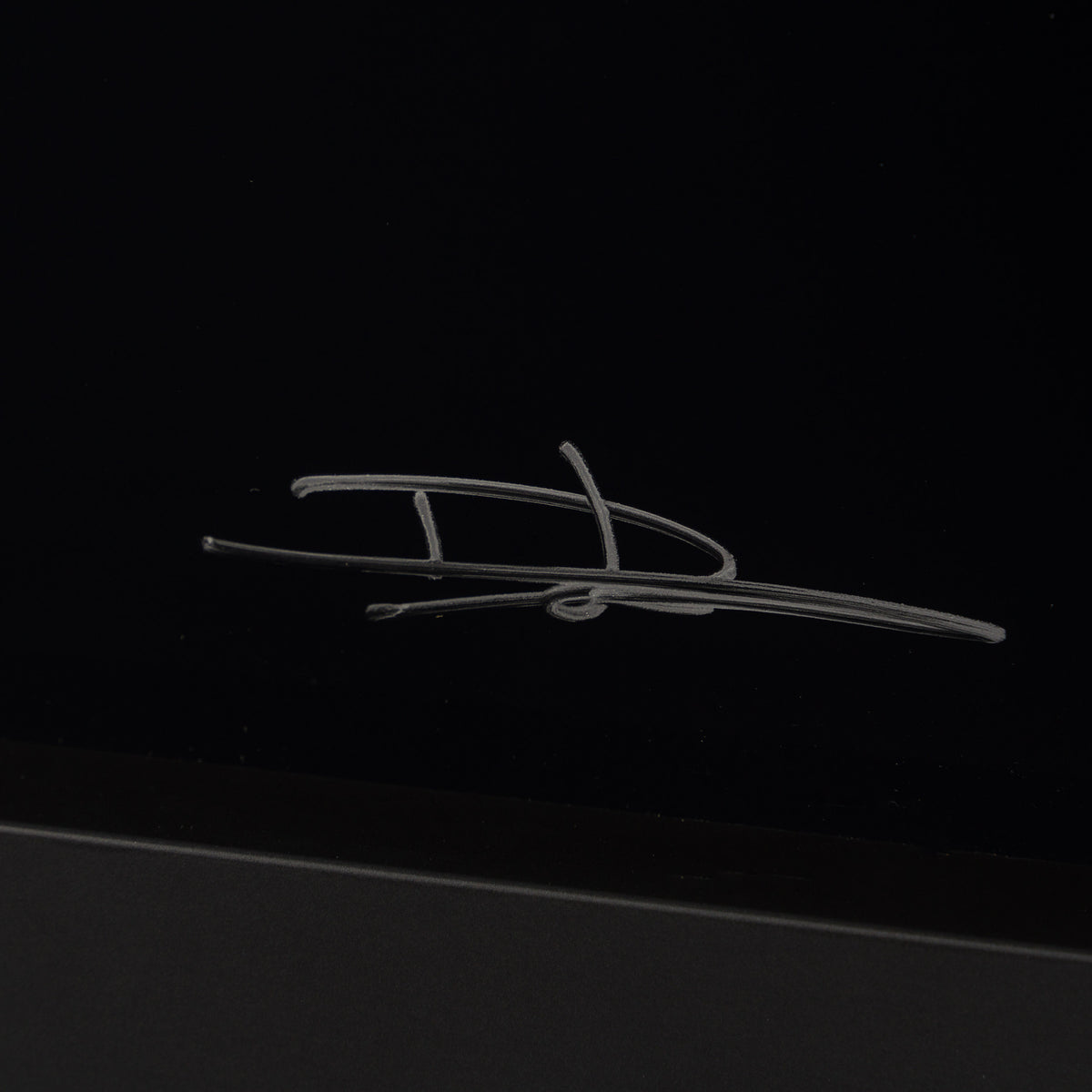 DLN ORI POR 34030 This Faith Never Dies (Porcelain) 3 