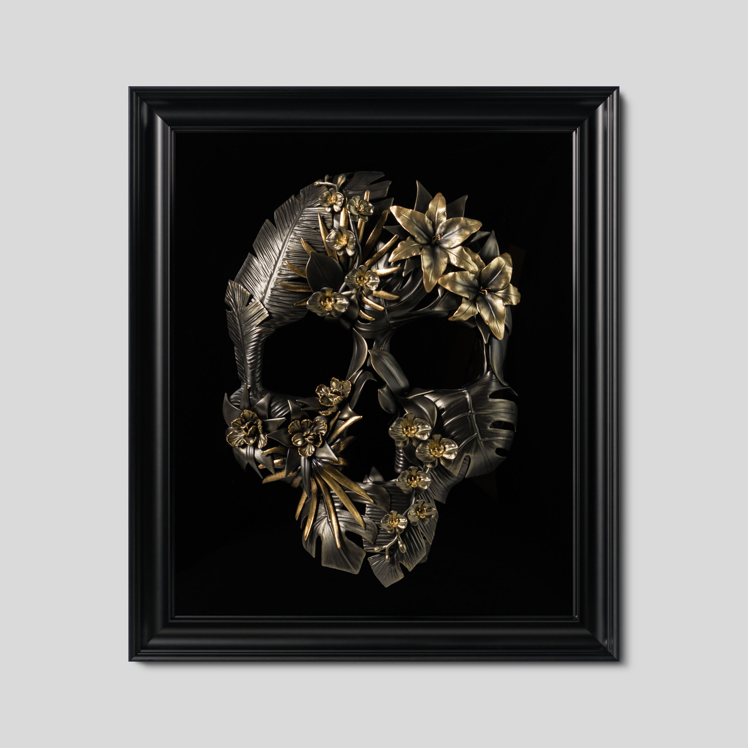 DLN ORI POR 36373 Take Me Back To Eden (Black And Gold) 1 