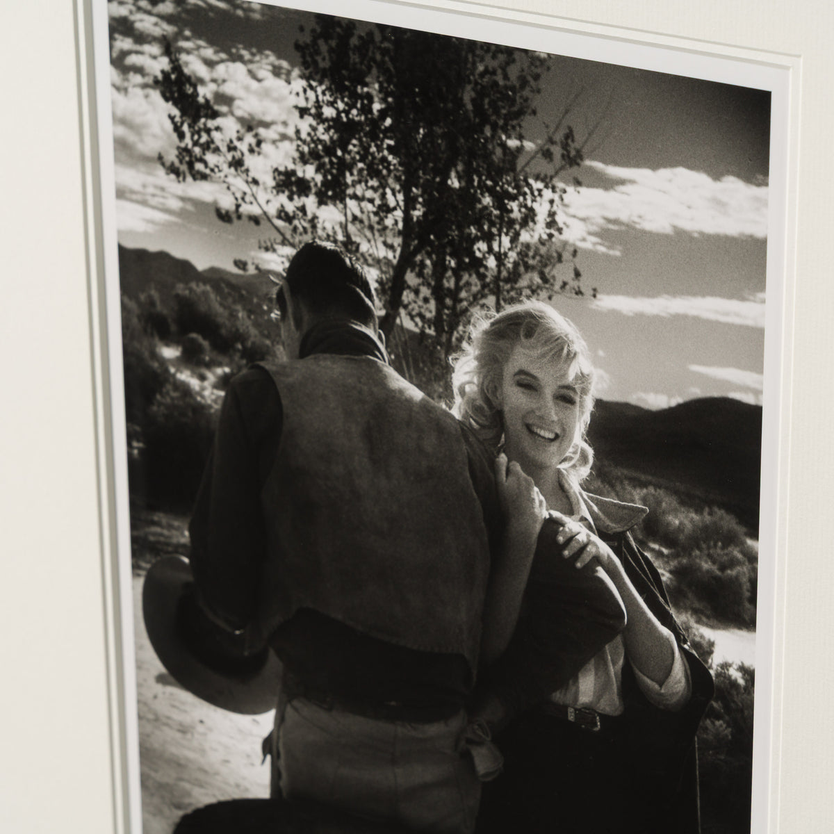 Product image 2 for eve-arnold-marilyn-learning-from-clark-gable-10a
