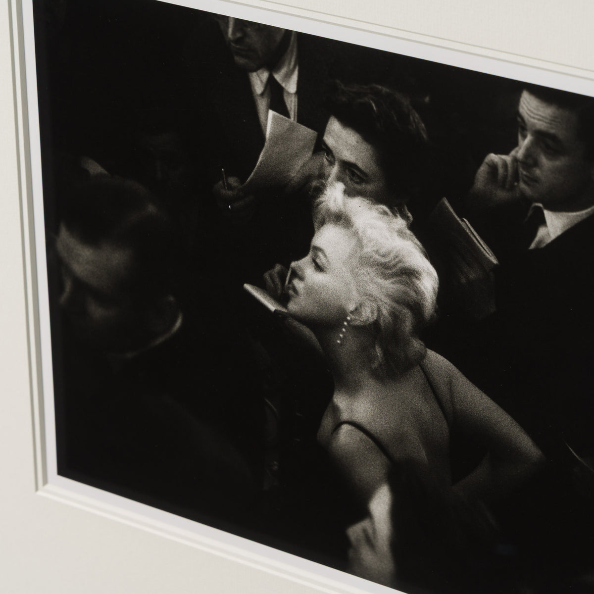 Product image 2 for eve-arnold-press-meeting-at-the-ritz-18a-small