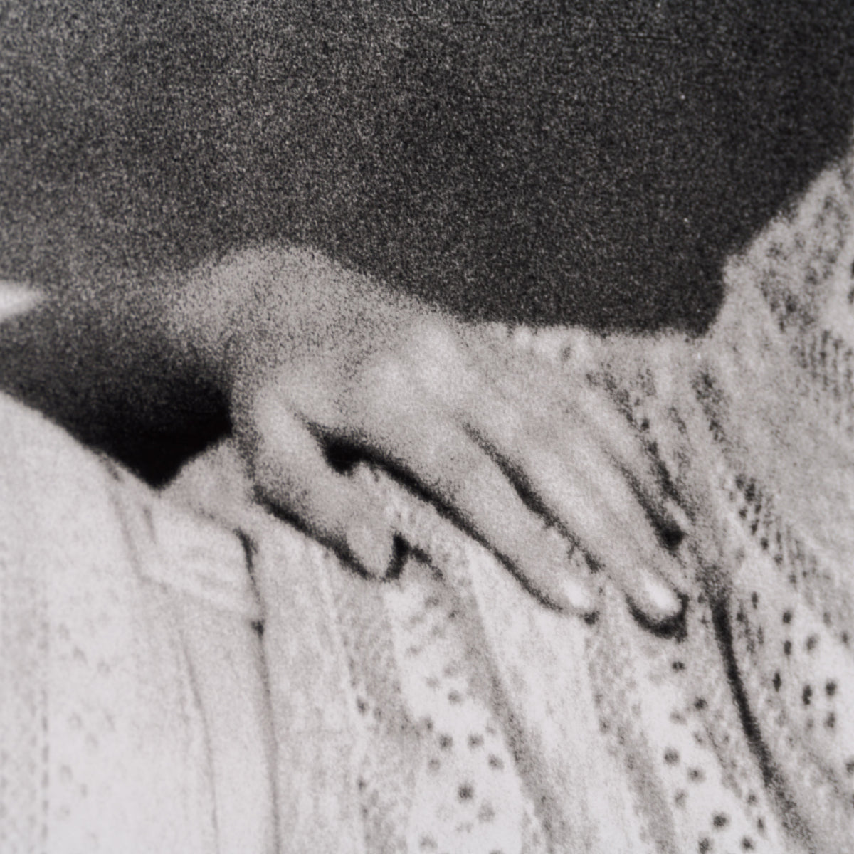 EAR RESTING AFTER A PLANE JOURNEY (23B) LRG 5