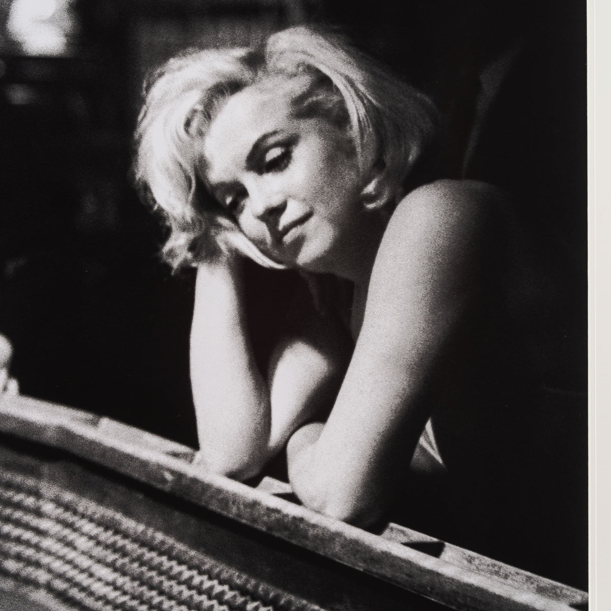 Product image 2 for eve-arnold-the-cast-crew-at-the-casino-22b-large