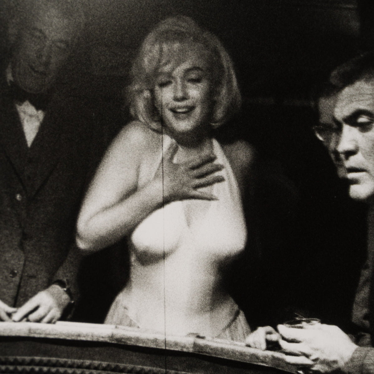 Product image 1 for eve-arnold-the-cast-crew-visit-the-casino-17a-small