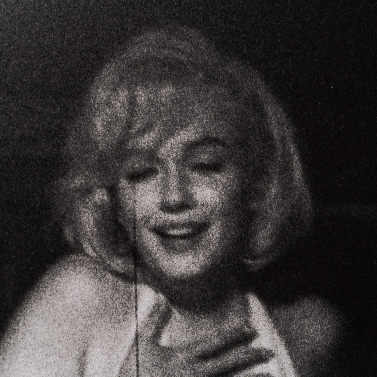 Product image 1 for eve-arnold-the-cast-crew-visit-the-casino-17b-large