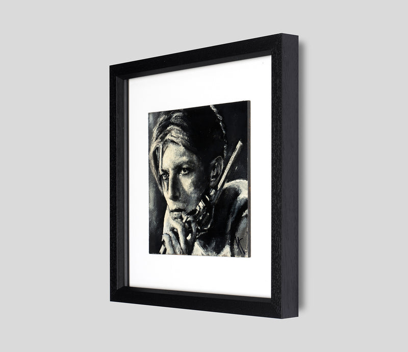 JJO ORI POR 28645 2 The Man Who Fell To Earth 