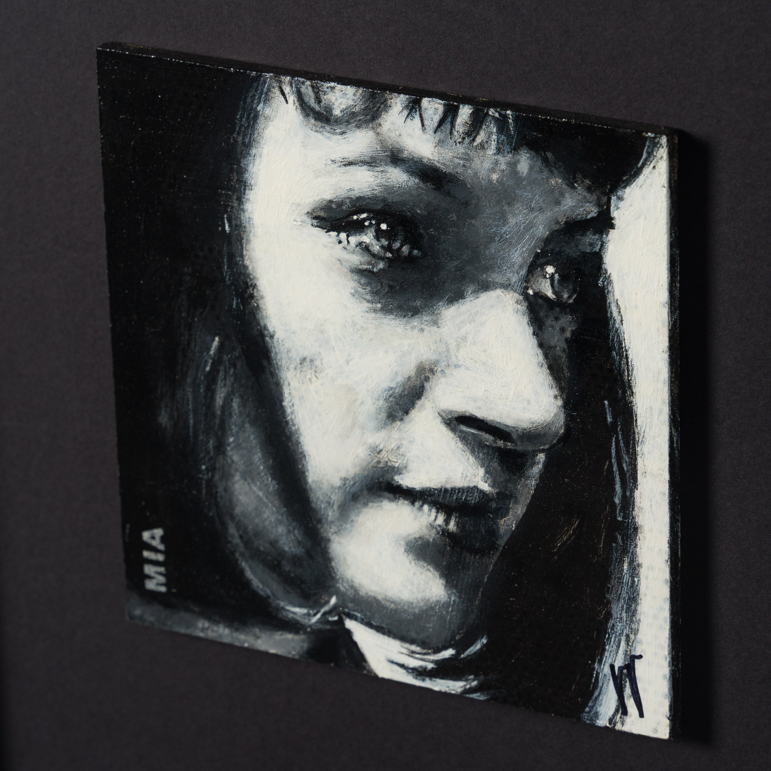 JJO ORI POR 35723 Mia #2 4 