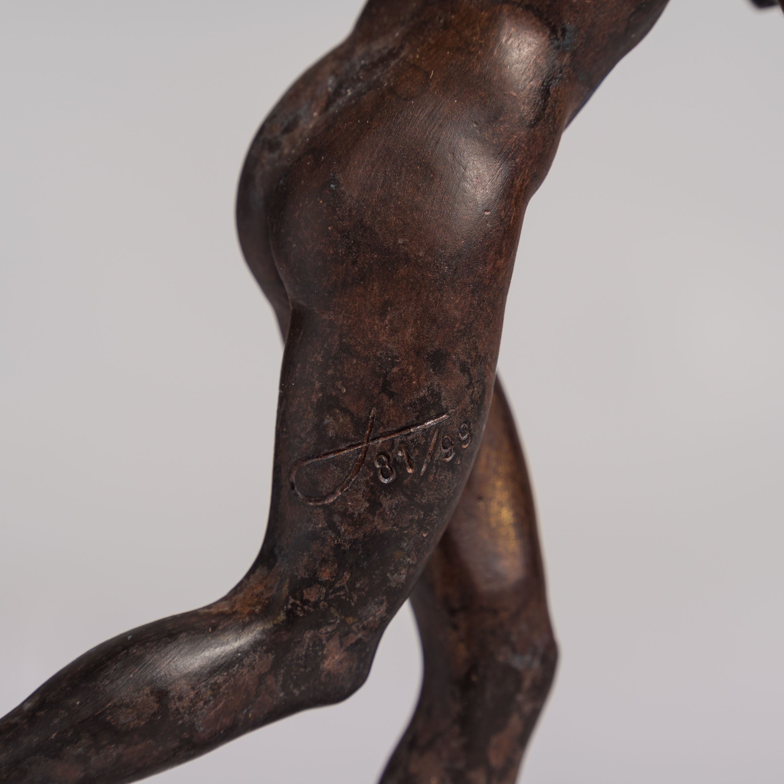 LQU SCU POR 96352 Leap of Faith 8 