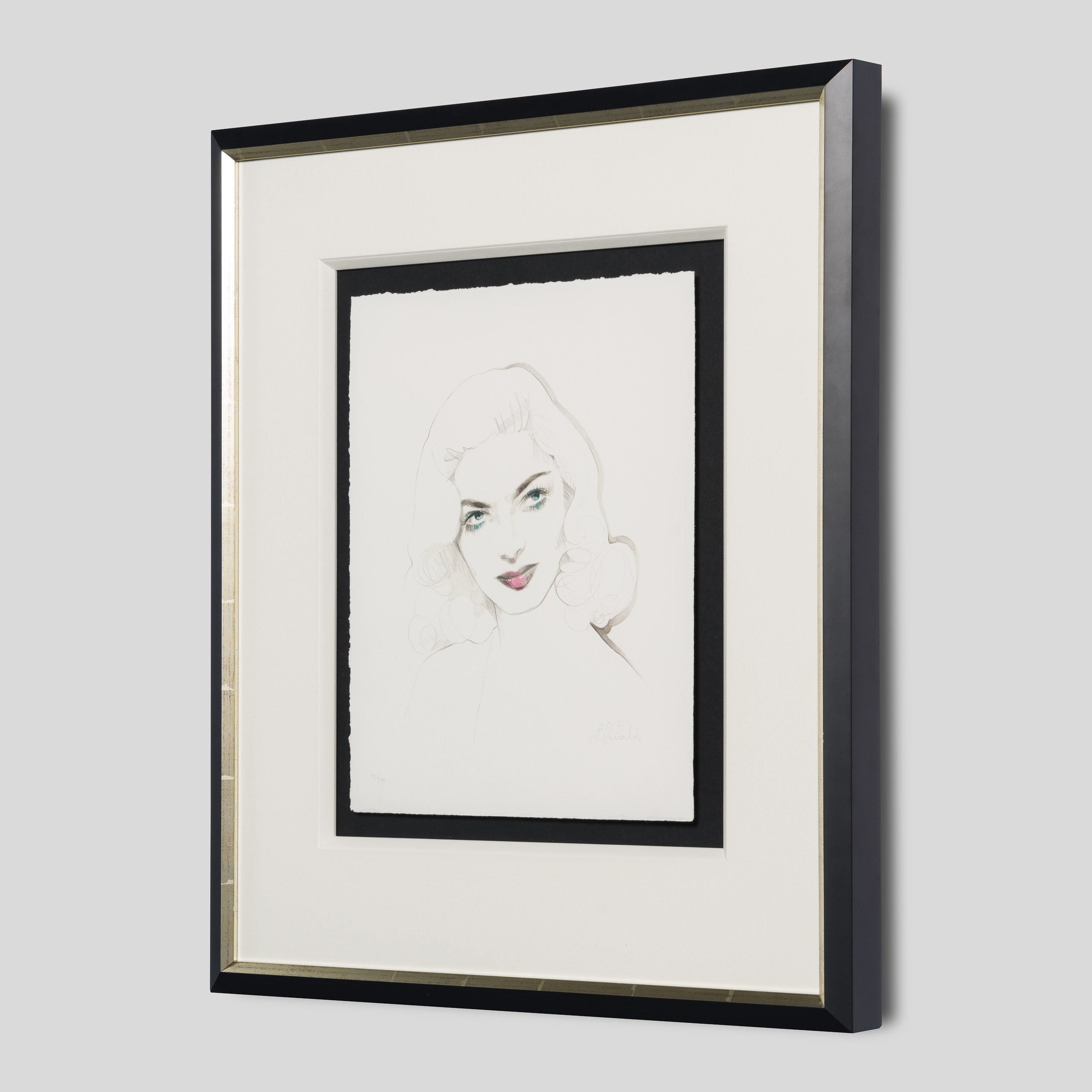 LTI SLE POR 04477 2 Lauren 