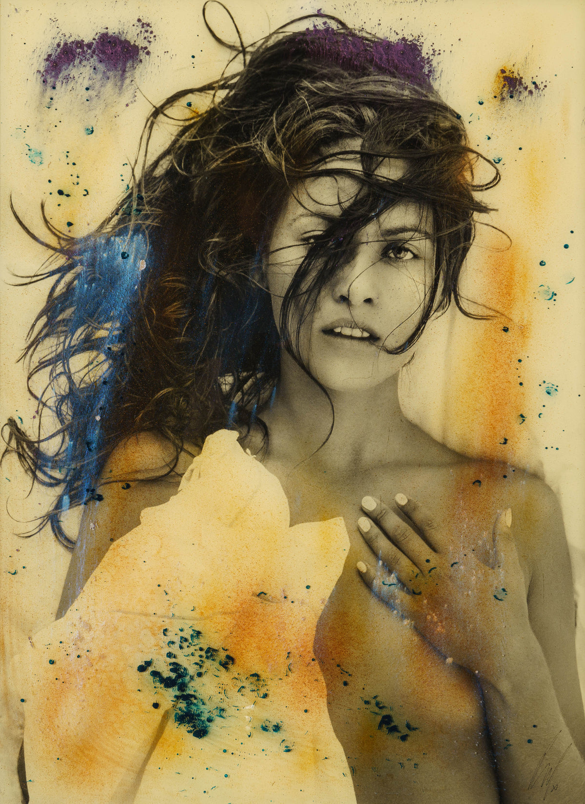 MAZ ORI POR 08483 3 Magenta Ghost 