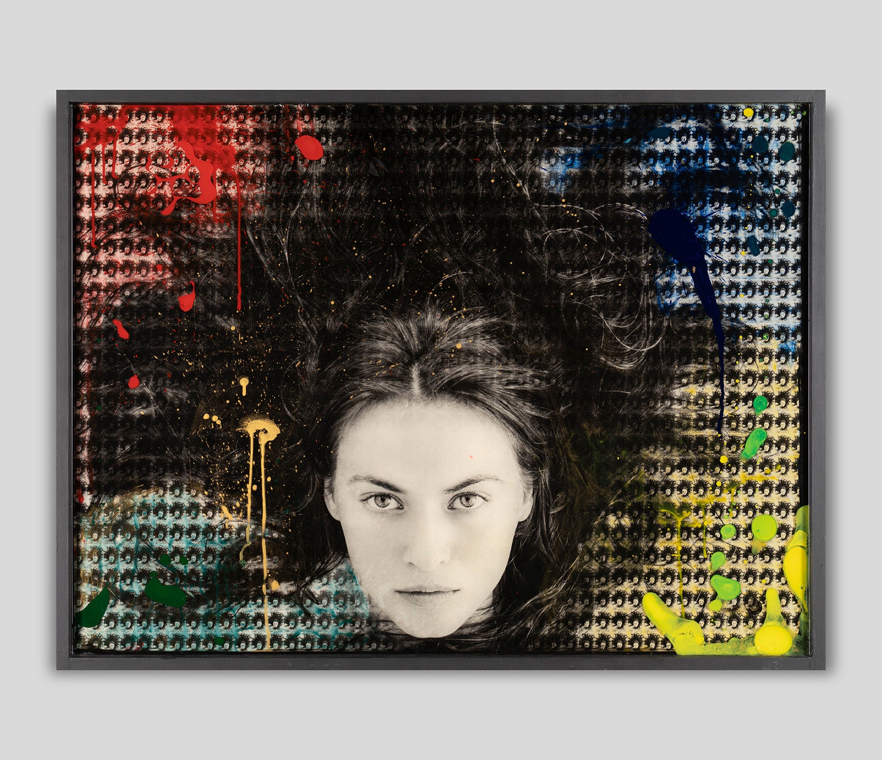 MAZ ORI POR 08565 1 Frantic Subconcious grey 