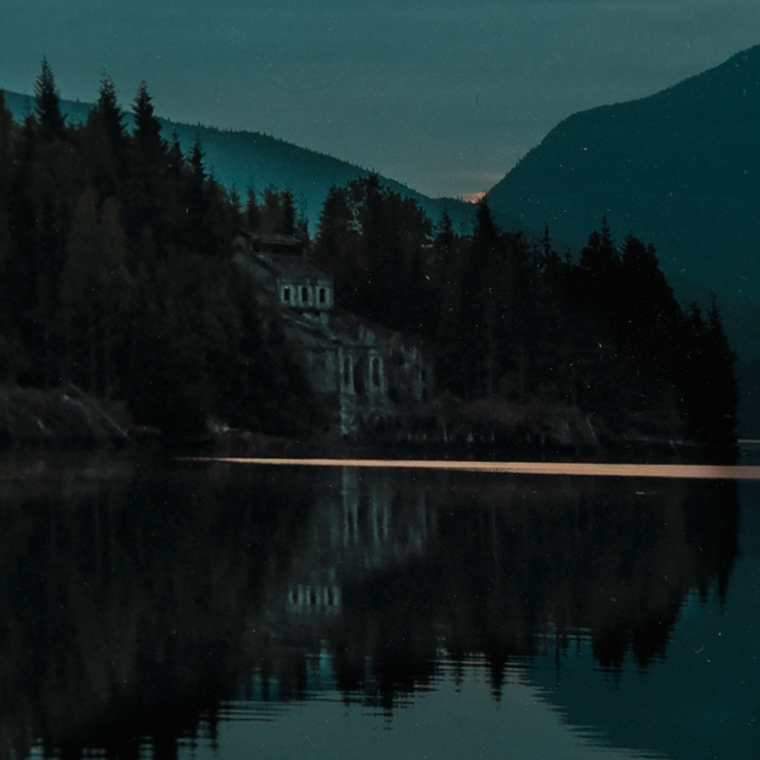 MAZ ORI POR 33751 Time to Reflect 4 