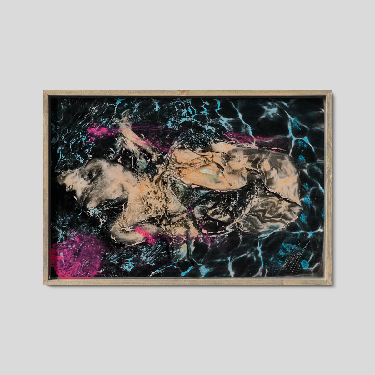 MAZ ORI POR 35590 Wrapped in Silence (Water) 1 