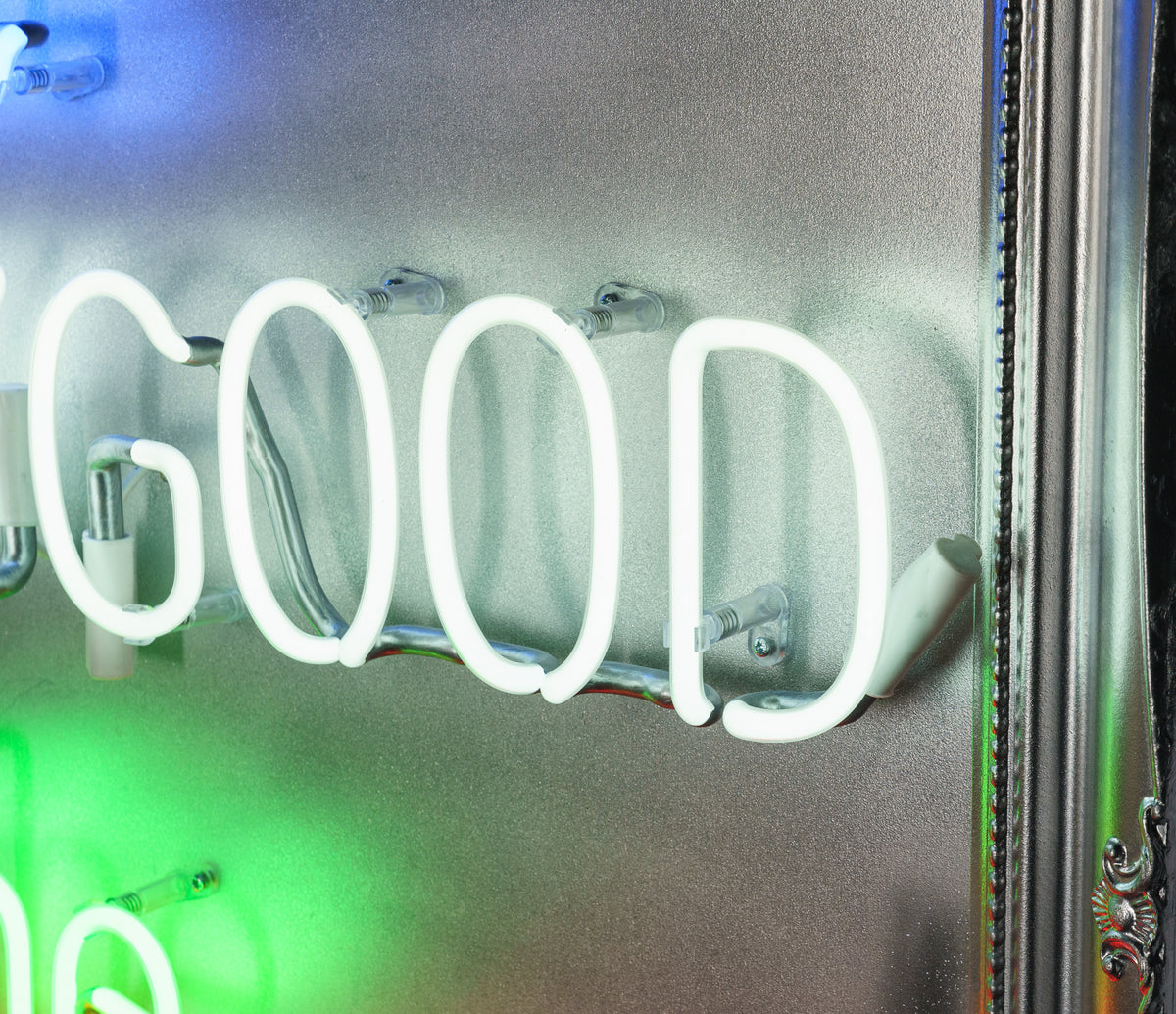 MSL ORI POR 28328 10 Dance Floor (285) 