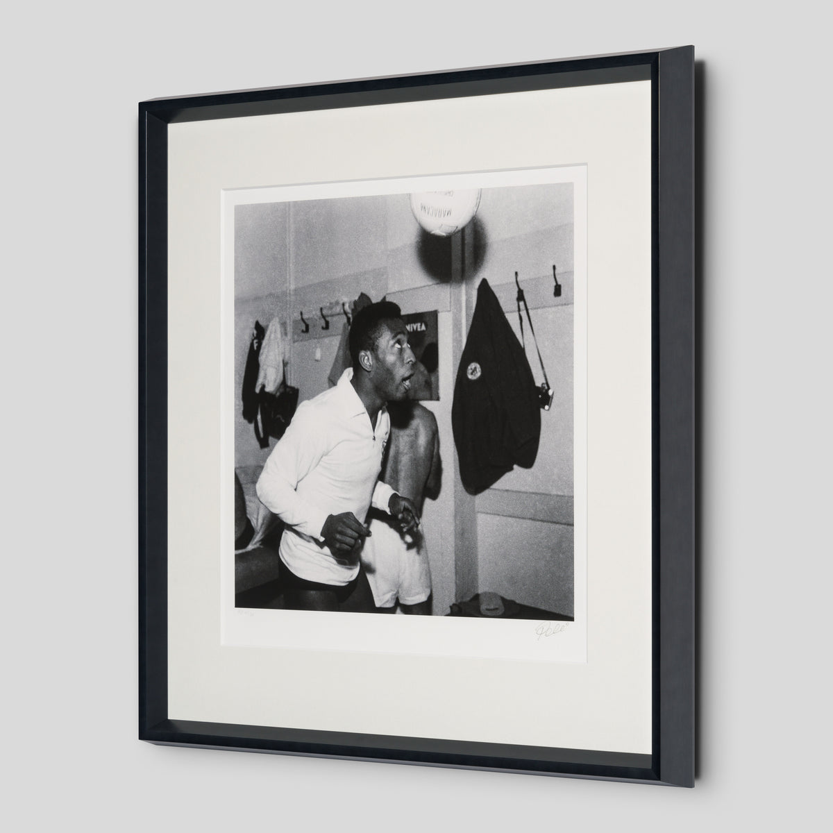 PEL SLE POR 03333 2 Locker Room Skills 